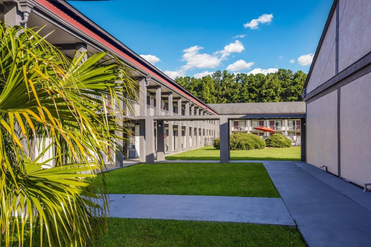 Red Roof Inn Savannah - Richmond Hill I-95 Extérieur photo
